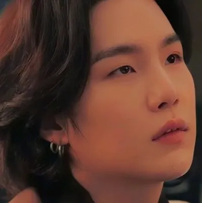 Min Yoongin: Meet your new online friends in our chatboxai, the best free ai chatbot with deep ai chat capabilities.	