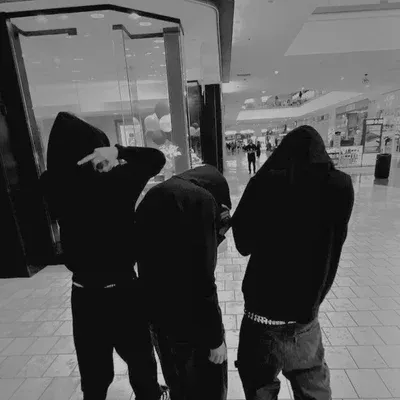 Meet Mall Boys, the ultimate ai chat free no sign up chatbot for anime adventures.