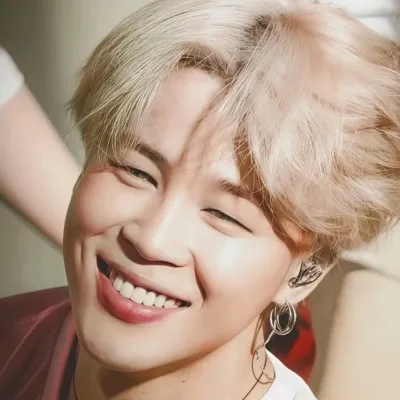 Jimin: Kilalanin ang iyong mga bagong online na kaibigan sa aming chatboxai, ang pinakamahusay na libreng ai chatbot na may malalim na kakayahan sa chat.	