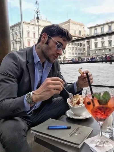 Start immediately!Have an ai chat no sign up with Paolo Fontana - Your boss without any registration.