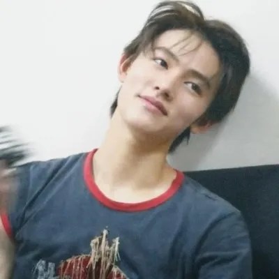 seonghyeon: DeepBrain AI companion portrait for free online chat and open conversations