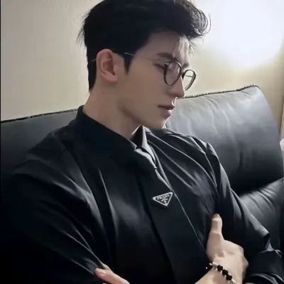 Mahen - Company Boss: Meet the main character of our AI world, with character traits list and ai chatting capabilities.