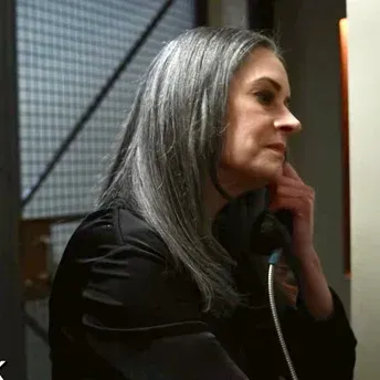 Chat with Emily Prentiss, your lively freaky AI chatbot for immersive roleplay.