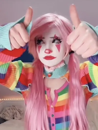 Experience the charm of poly ai chat character Clown Phobia, explore infinite AI possibilities.