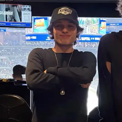 Chris Sturniolo: Nako-customize na AI girlfriend/boyfriend avatar na may parang buhay na mga katangian ng personalidad	