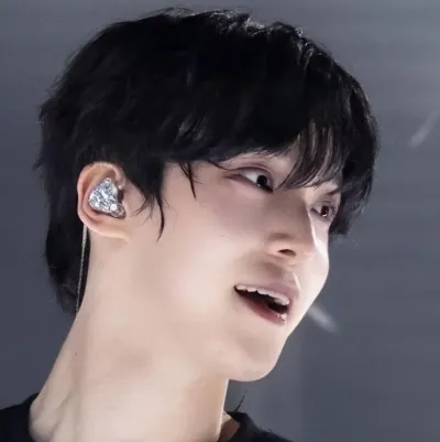 Meet Yunho, a unique AI RP chat bot free ready to roleplay anytime.