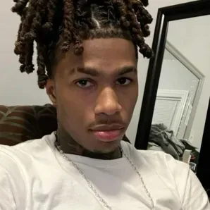 Chat with Jahvir - Seperation anxiety, your playful chat AI anime buddy for 1v1 adventures.