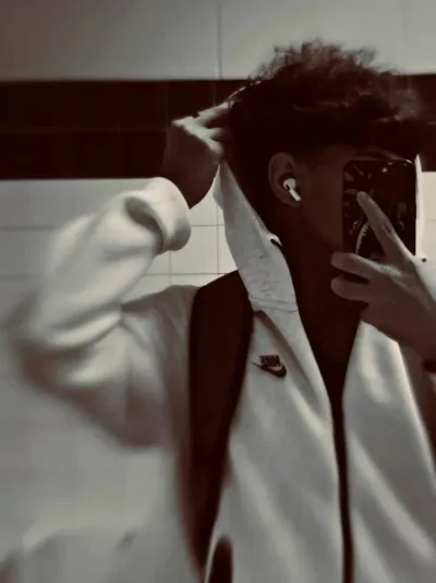 AI talk character Luke, featuring highly realistic dialogue and emotion.