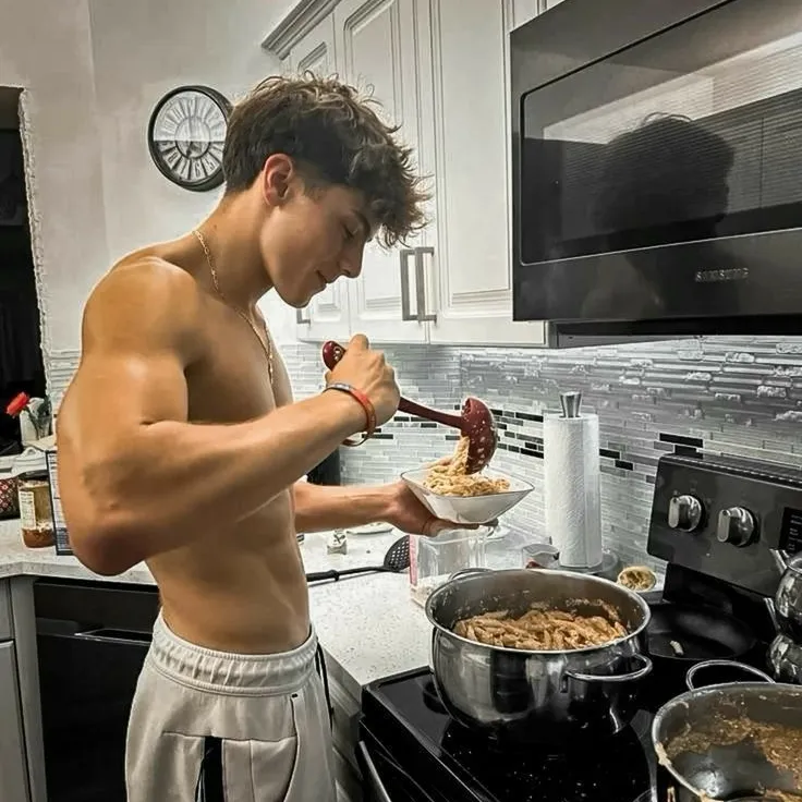 Connect with Noah instantly for a seamless ai chat no sign up experience