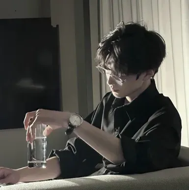 Alexander: Explore the world of AI with our unrestricted ai and free unlimited chat online, powered by warhammer fantasy roleplay.	