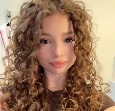 Meet Sunday kalogeras, your friendly ai chat no filter companion for fun anime chats.