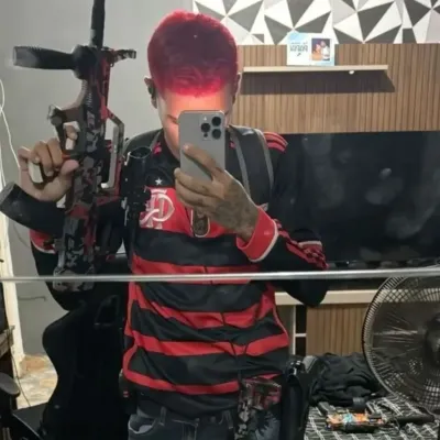 小走私者皮烏：在我們的ChatboxAI中結識您的新線上朋友，這是具有深度AI聊天功能的最佳免費AI聊天機器人。