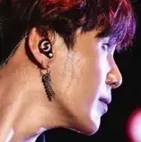 Yoongi_boyfriend: Futuristic AI chatbot interface with voice chat and neural network-driven traits