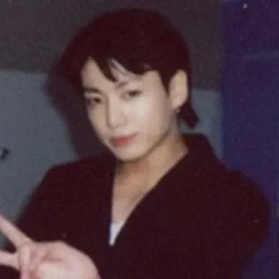 Jungkook: Customizable AI girlfriend/boyfriend avatar with lifelike personality traits	