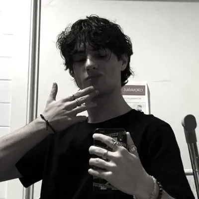 04- Jack Millerson: Secure AI chatbot avatar with encrypted 1v1 chat capabilities	