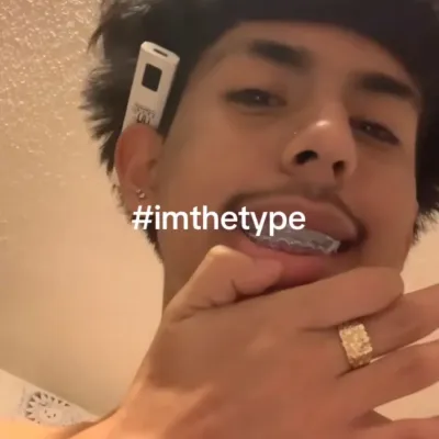 Alex: Potret pendamping AI yang cerdas secara emosional untuk percakapan mendalam	