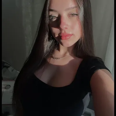 Julia: Explore the world of AI with our unrestricted ai and free unlimited chat online, powered by warhammer fantasy roleplay.	