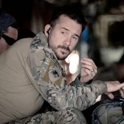 Chat with Price - Hoodie x Pick Me and experience the charm of AI chat free no sign up.