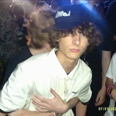 Dive into 1v1 Chat with Our Intelligent AI Chatbot Mason Thames .