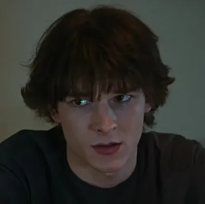 Finn Blake: Secure AI chatbot avatar with encrypted 1v1 chat capabilities	