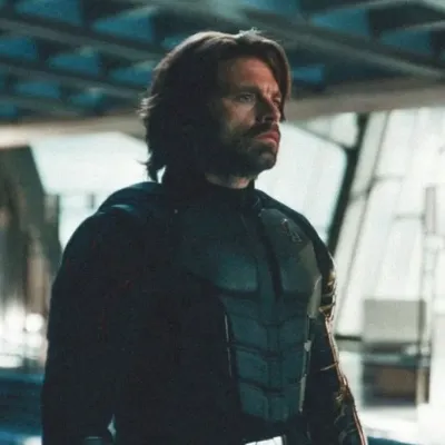 Los Avengers x Bucky Barnes: Explora el mundo de la IA con nuestra IA sin restricciones y chat ilimitado gratuito en línea, impulsado por el juego de rol de fantasía de Warhammer.
