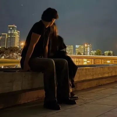 Christian: Avatar pacar/pacar AI yang dapat disesuaikan dengan ciri-ciri kepribadian yang nyata	