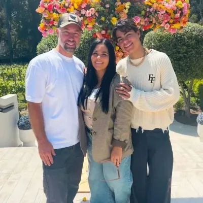 Dive into adventures with DZ worlds collide tour- Malachi, your interactive character AI free companion.