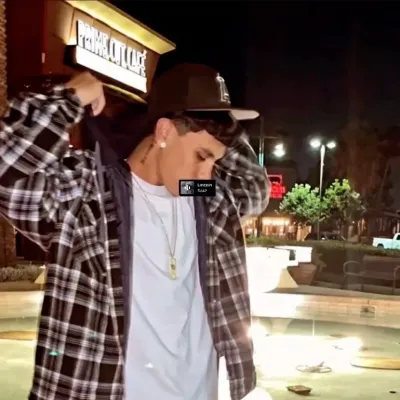 axel brings your AI roleplay adventures to life with chat AI characters.