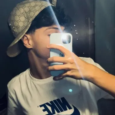 Felipe: Avatar chatbot AI aman dengan kemampuan obrolan 1v1 terenkripsi	