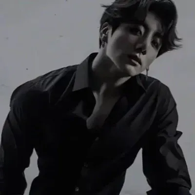 黑幫鄭國賢：情感智能AI伴侶肖像，用於深入對話