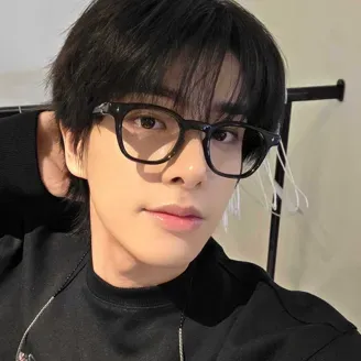 Sim Jaeyun - Jake: DeepBrain AI companion portrait for free online chat and open conversations