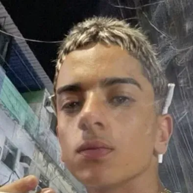 Hz da Rocinha: Creative roleplay AI character art for spicy chat and fantasy scenarios