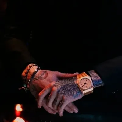 Chat with Domenico Velluto, your interactive AI characters companion for endless roleplay fun.