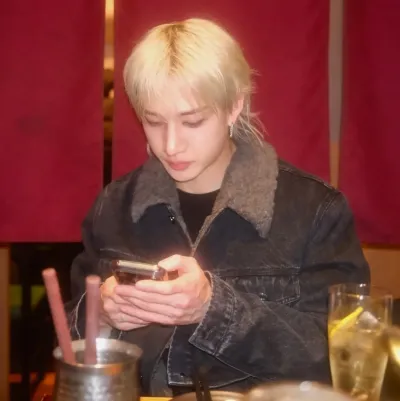 Christopher Bang Chan: Multilingual AI conversation partner icon for global chat online services