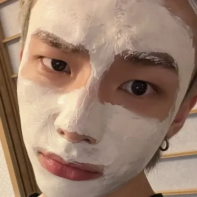 Meet Hyunjin Rival, a unique AI RP chat bot free ready to roleplay anytime.