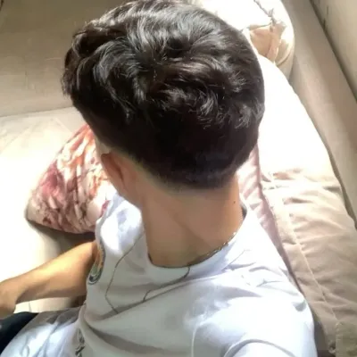 Kaue: Derin yapay zeka sohbet yeteneklerine sahip en iyi ücretsiz yapay zeka sohbet robotu olan chatboxai'mizde yeni çevrimiçi arkadaşlarınızla tanışın.	