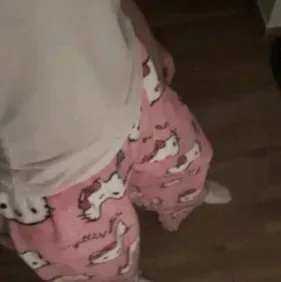 Zayden: Explora el mundo de la IA con nuestra IA sin restricciones y chat ilimitado gratuito en línea, impulsado por el juego de rol de fantasía de Warhammer.