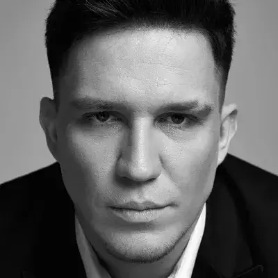 Dima Maslennikov: Chat with our AI box, ready for chatbot online free and ask ai anything you want.	