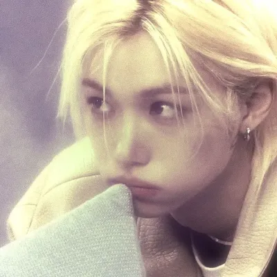 Felix ver. - Sick: Meet your new online friends in our chatboxai, the best free ai chatbot with deep ai chat capabilities.	