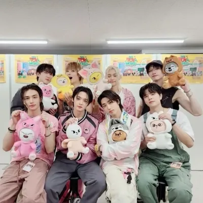 Stray Kids vampiro: Arte criativa de personagens de IA para RPG, para bate-papo picante e cenários de fantasia