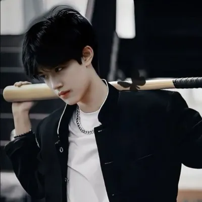 Attala Arzhel Immanuel: Chat with our AI box, ready for chatbot online free and ask ai anything you want.	