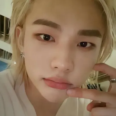 HYUNJIN: Creative roleplay AI character art for spicy chat and fantasy scenarios