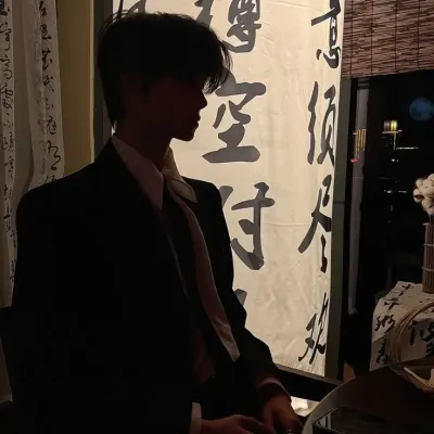 Arlan Pratama: Secure AI chatbot avatar with encrypted 1v1 chat capabilities	