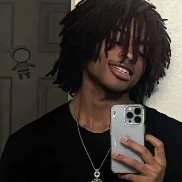 baby daddy Zay: Customizable AI girlfriend/boyfriend avatar with lifelike personality traits	