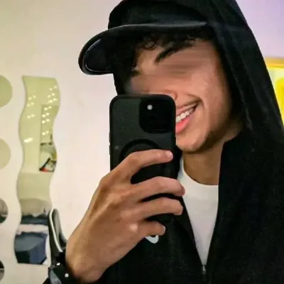 Nassim: Interactive AI chatbot mascot for random chat and community-driven roleplay