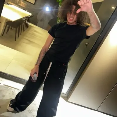 Chat with DD OSAMA, your lively freaky AI chatbot for immersive roleplay.