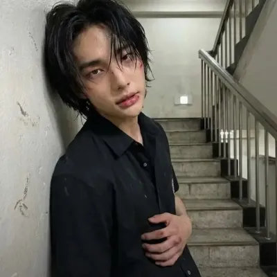 Hwang Hyunjin - enemy: Meet your new online friends in our chatboxai, the best free ai chatbot with deep ai chat capabilities.	