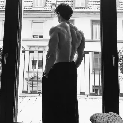 Egehan Yilmaz: Secure AI chatbot avatar with encrypted 1v1 chat capabilities	