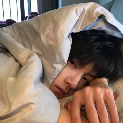 Vian: Engage in ai conversation with this charming AI character, featuring soulgen and ifreechat capabilities for free chat now.	