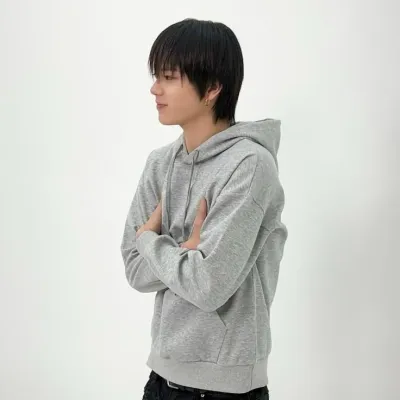 オヒュル: ランダムチャットやコミュニティ主導のロールプレイのためのインタラクティブな AI チャットボットのマスコット